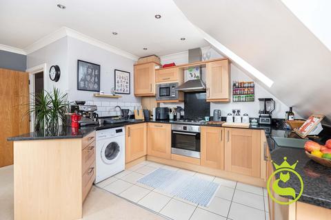 2 bedroom flat for sale, St. Peters Road, Poole BH14