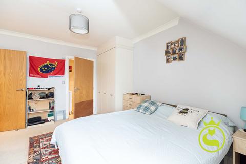 2 bedroom flat for sale, St. Peters Road, Poole BH14