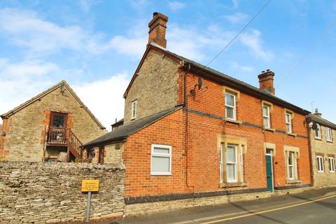 undefined, High Street, Kempsford, GL7