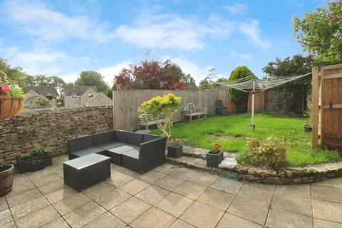 undefined, High Street, Kempsford, GL7