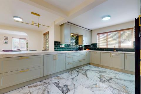 undefined, Saddlers Place, Milton Keynes MK14