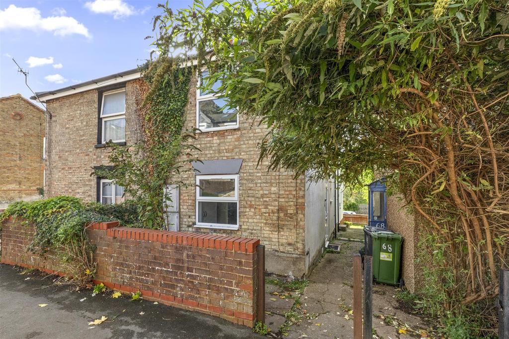 70b Totteridge Road, HP13 6 EX-14.jpg
