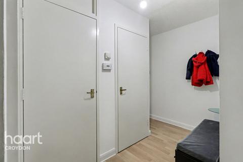 undefined, Hillside Road, WHYTELEAFE