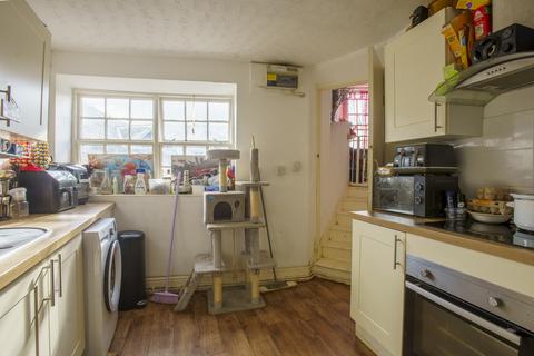 2 bedroom flat for sale, Fore Street, Liskeard PL14
