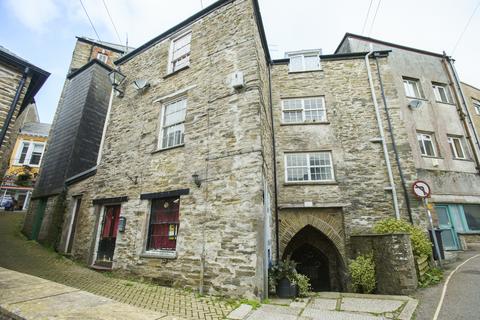 undefined, Fore Street, Liskeard PL14