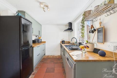 2 bedroom cottage for sale, Church Street, Little Horwood