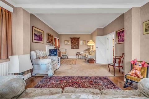 5 bedroom detached house for sale, Burntwood Lane, Caterham CR3
