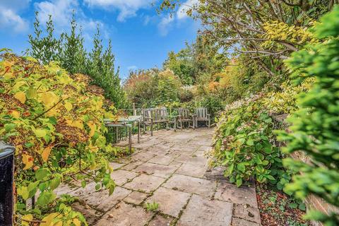 5 bedroom detached house for sale, Burntwood Lane, Caterham CR3