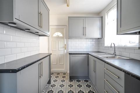 2 bedroom semi-detached house for sale, Faldo Road, Bedford