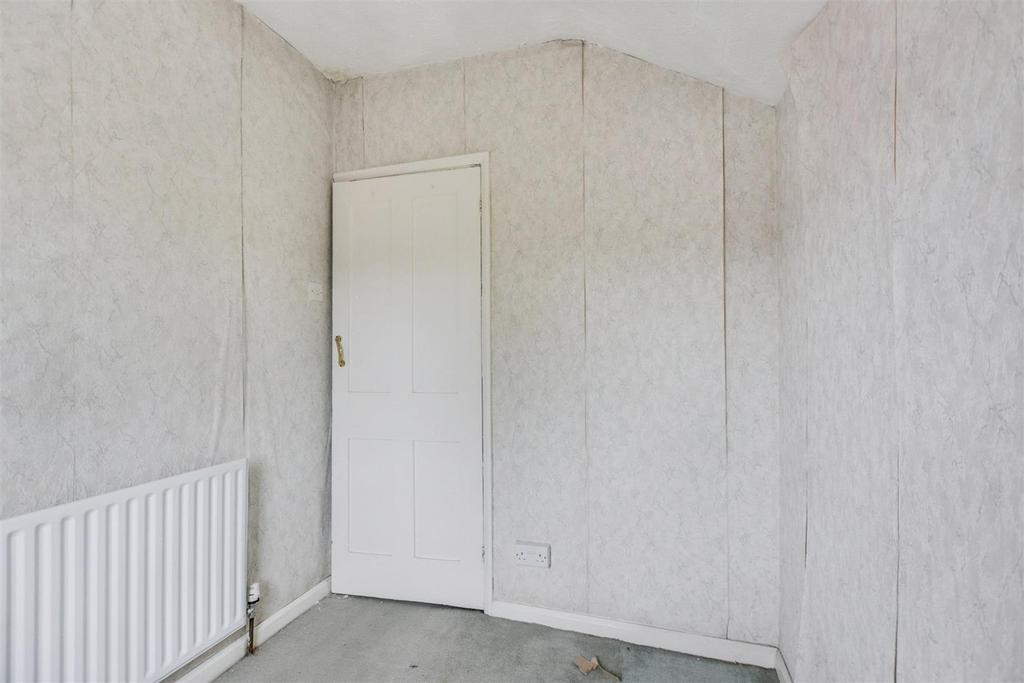 Bedroom 3 2.jpeg
