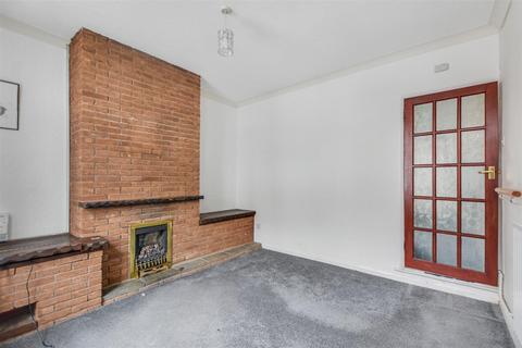 3 bedroom end of terrace house for sale, Eyres Gardens, Ilkeston