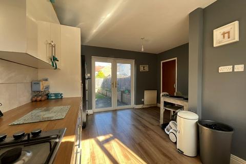 3 bedroom semi-detached house for sale, Trent Drive, Jarrow, NE32