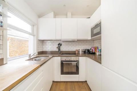 undefined, Honeybrook Road, London SW12