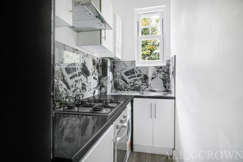 2 bedroom flat to rent, Thistlewaite Road, Clapton