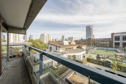 undefined, Barbican, London EC2Y