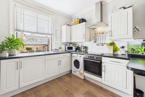 1 bedroom flat for sale, West Mansions, 18, Heene Terrace, Worthing, BN11 3NT
