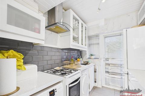 3 bedroom terraced house for sale, Hibbert Road, Harrow