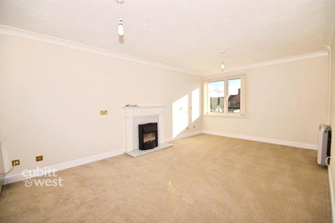 undefined, Queen Street Arundel BN18