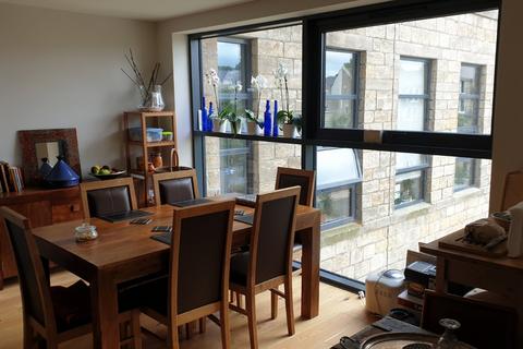 undefined, Low Lane, Horsforth, Leeds, West Yorkshire, LS18