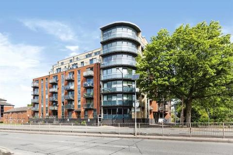 Bath Road, Slough