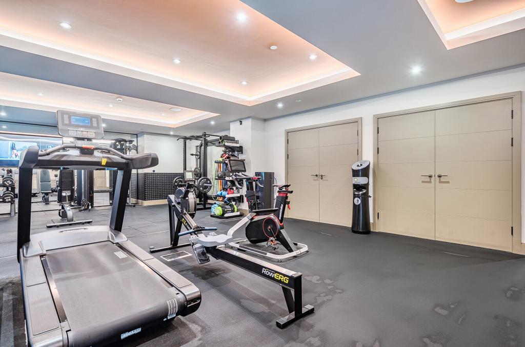 1358514-17-68d6b7...