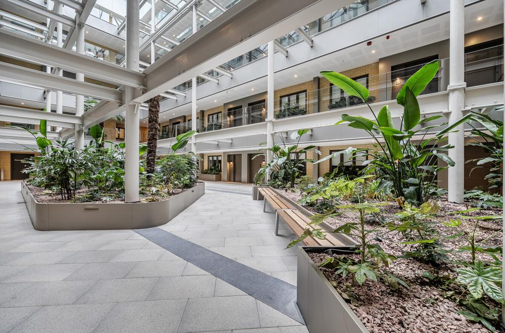 1358514-15-68d6b7...