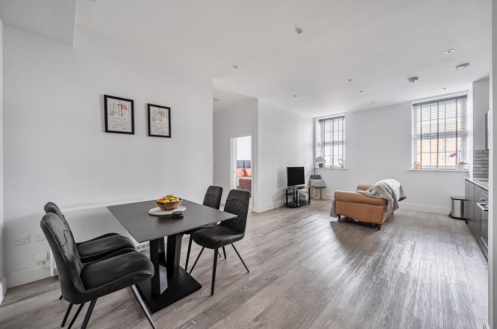 1358514-1-68d6b6a...