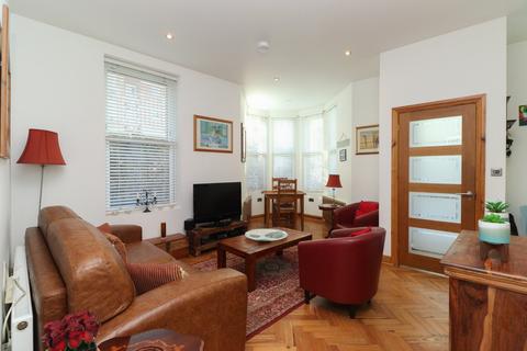 1 bedroom flat for sale, Eastern Esplanade, Cliftonville, Margate, Kent, CT9