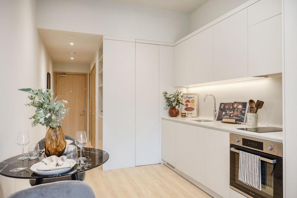 Apartment in London, St John's Estate, Isle of Dogs - View 4