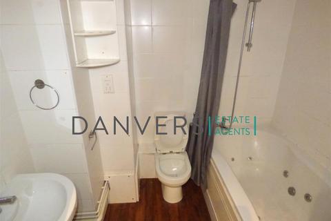 2 bedroom apartment to rent, Wellington Court, Leicester LE1