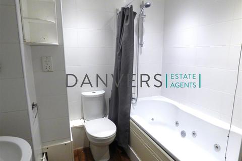 2 bedroom apartment to rent, Wellington Court, Leicester LE1