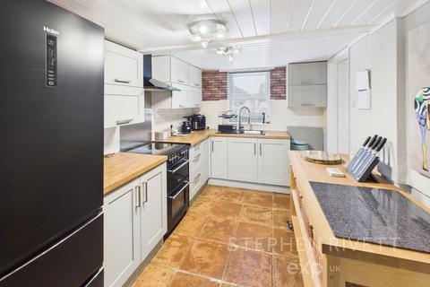 undefined, The Causeway, Hitcham IP7