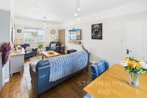 undefined, The Causeway, Hitcham IP7