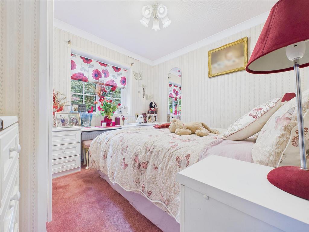 CAM02453 G0-PR0193-STILL001.jpg