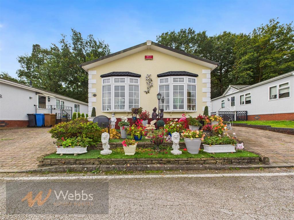 CAM05244 G0-PR0154-STILL011.jpg