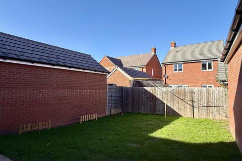 4 bedroom detached house for sale, Carrion Grove, Holmer