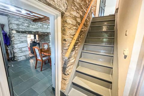 undefined, The Boot, Bethel