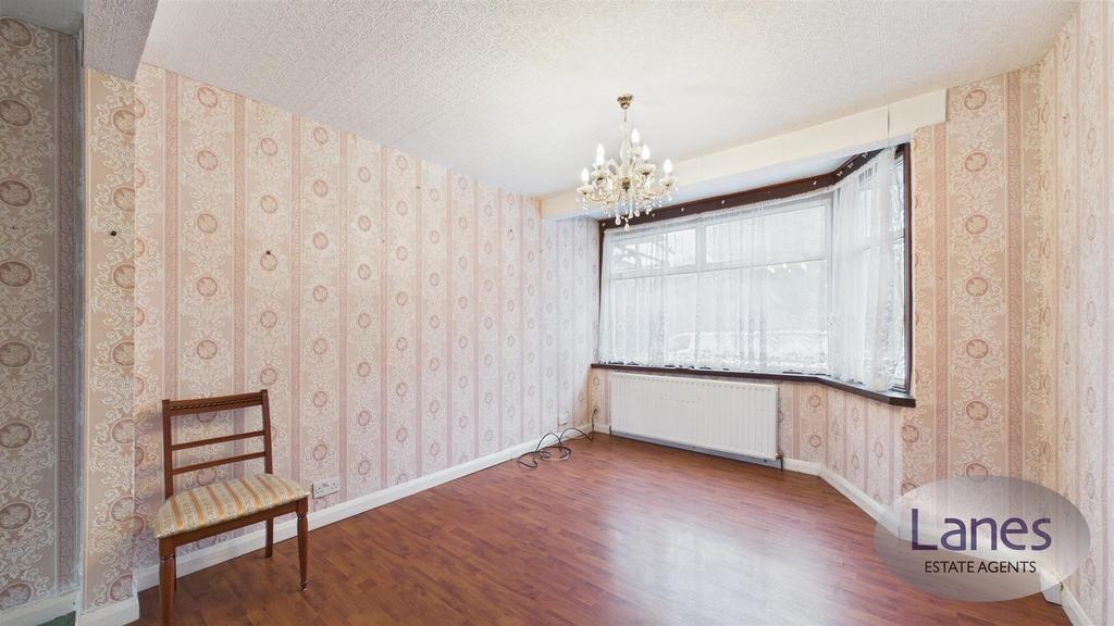 CAM04248 G0-PR0103-STILL011.jpg