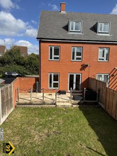 4 bedroom semi-detached house for sale, John Amoore Lane, Ashford, Kent, TN23