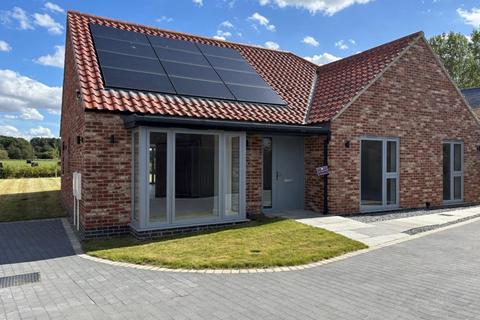 3 bedroom detached bungalow for sale, 4 Buzzard Close, Market Rasen, LN8
