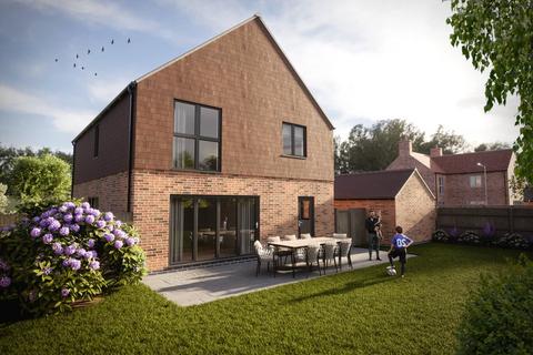 4 bedroom detached house for sale, Barn Owl Close, Market Rasen, LN8