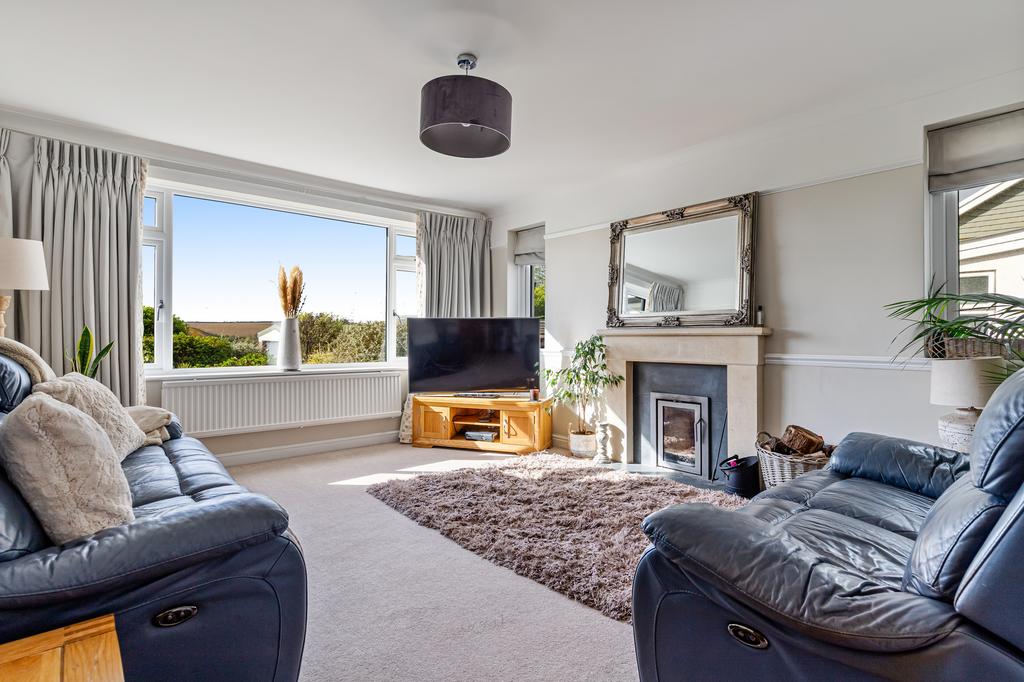 A12 - Holbrook Farm, Stokenham - 251006