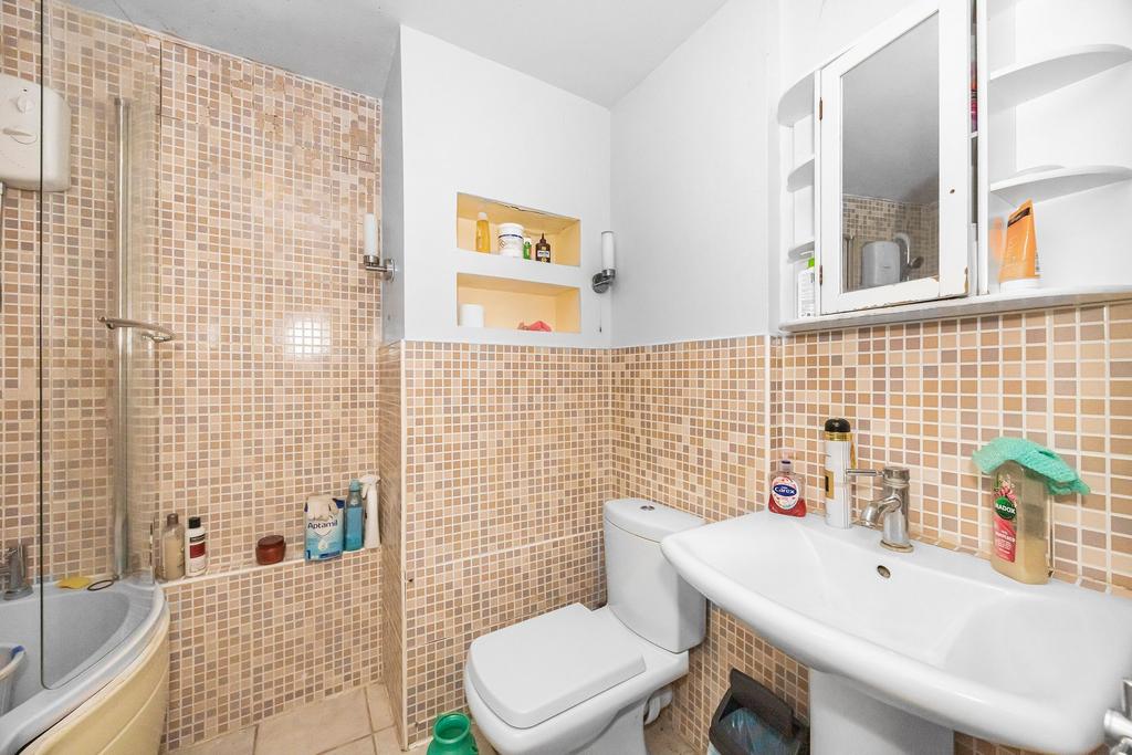 Bathroom 2