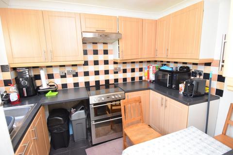 5 Chesterfield Close, Amesbury, Salisbury, SP4 7QW