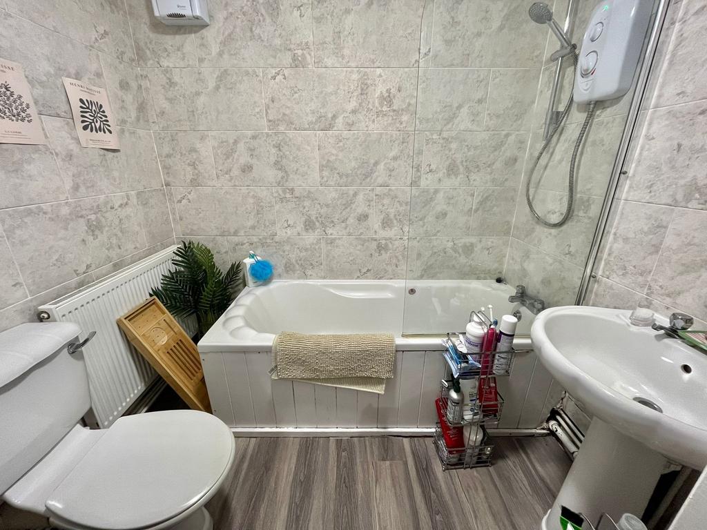 Upload bathroom 659d129413f3c.jpeg