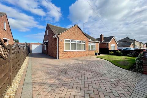 3 bedroom detached bungalow for sale, Allan Avenue, Peterborough