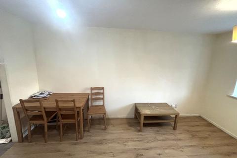 1 Cook Square, Erith, DA8 2PL