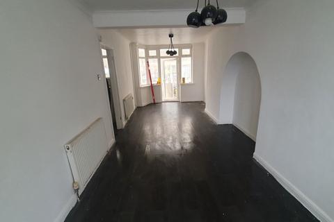 3 bedroom semi-detached house for sale, 47 Falconhurst Road, Selly Oak, Birmingham, West Midlands, B29 6SB