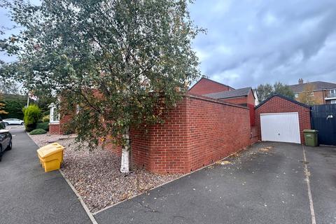 4 bedroom detached house for sale, King Edmund Street, Dudley DY1