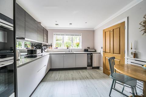 undefined, Grove Close, Wrecclesham, Farnham, Surrey, GU10